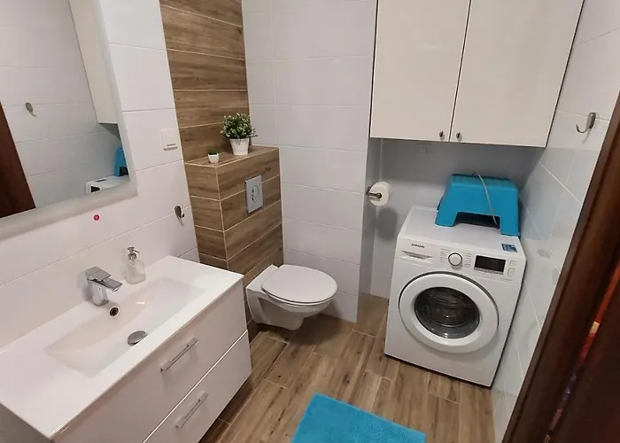 Przy Lakach - Zakodomki *